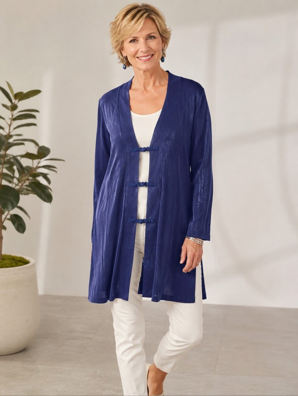 Chico's Travelers Long Line Bold Royal Blue Thin Knit Cardigan, 1 (US 8)